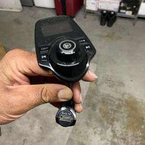 Cigarette lighter Bluetooth adapter